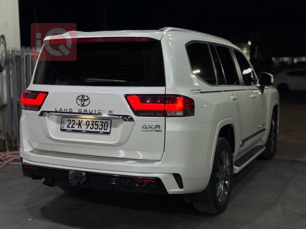 تويوتا لاندكروزر